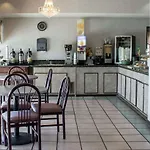 Clarion Pointe 