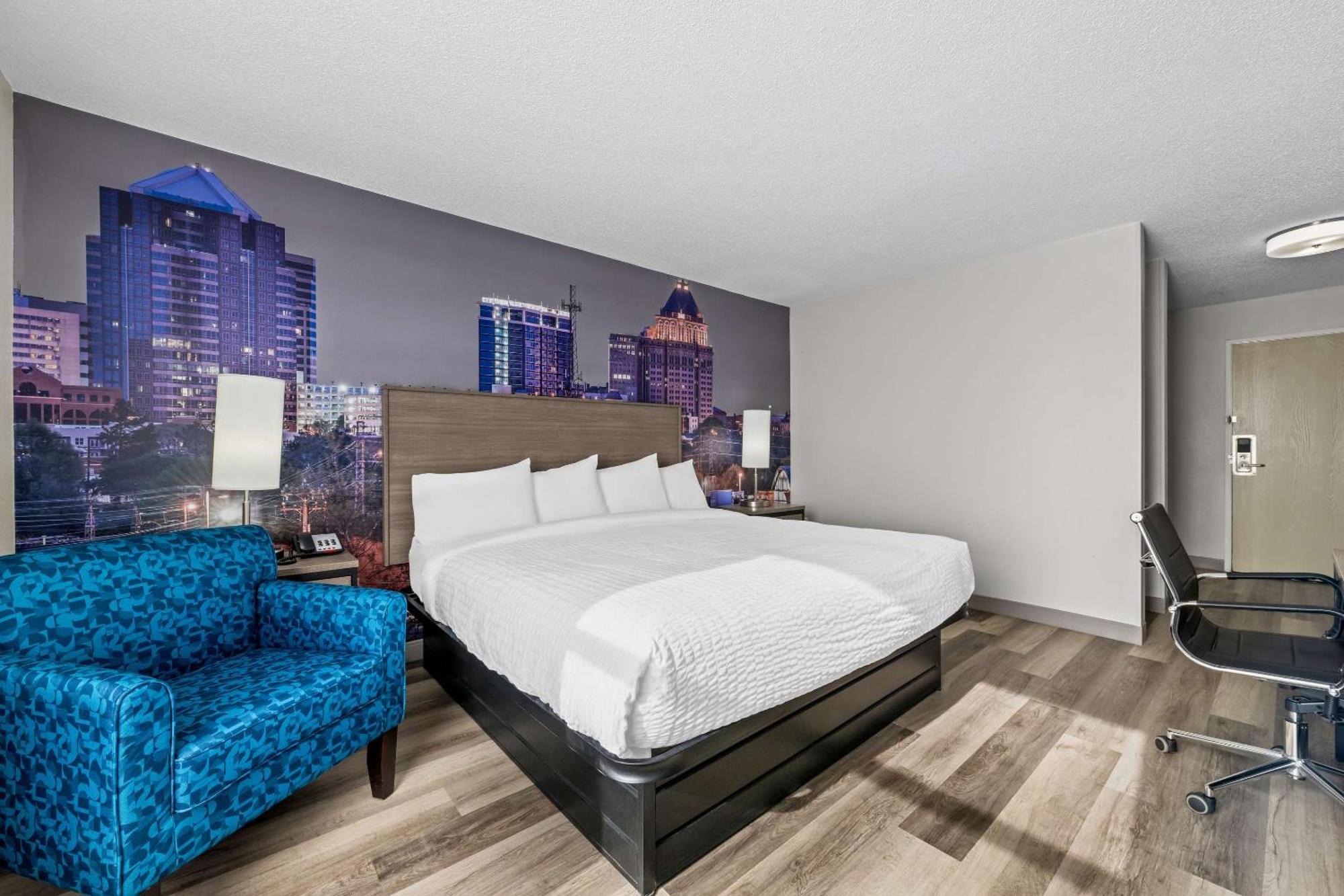 Clarion Pointe Hotel Archdale
