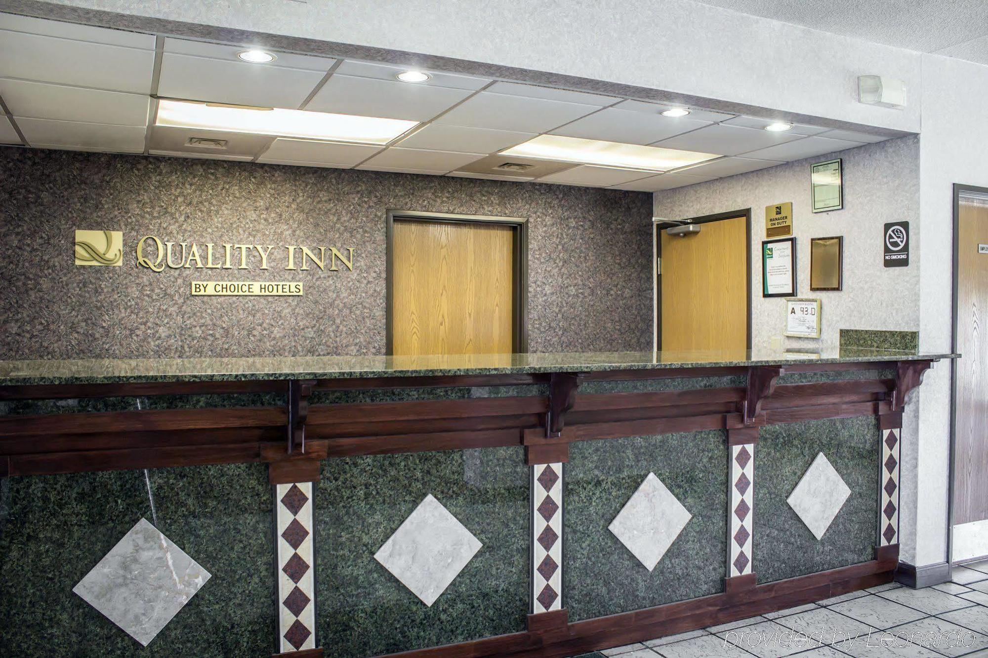Clarion Pointe