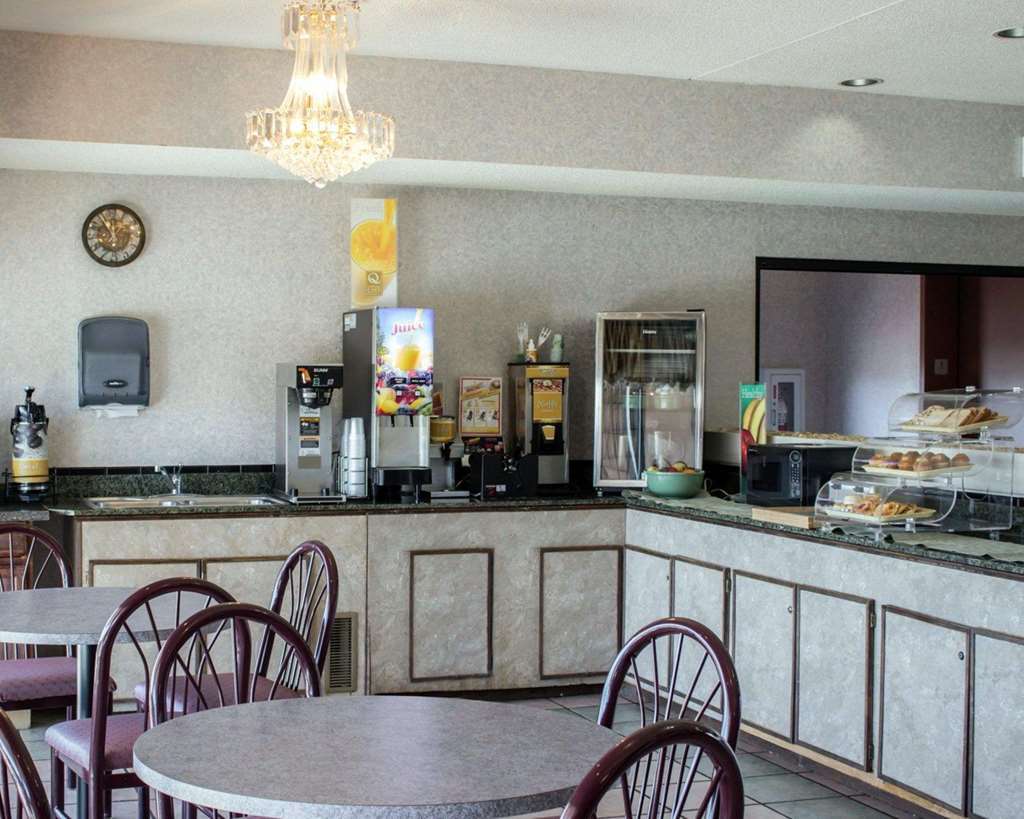 Clarion Pointe Archdale